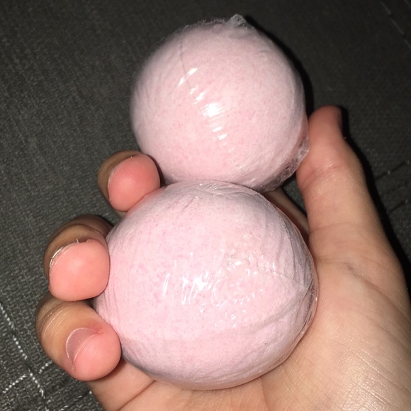 pink vsco care pack! :) - Picture 3 of 5